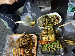 -老广烧烤(骆驼山康馨园店)