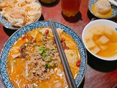 -粉家柳州螺蛳粉(杨宅路店)
