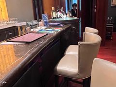 -龙虾酒吧扒房(宁波香格里拉店)