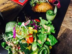 -HIGH FIVE哈福手工汉堡(桂林路店)