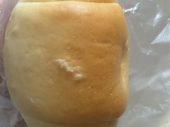 海盐牛角包-亚坤(白沙浮广场店)