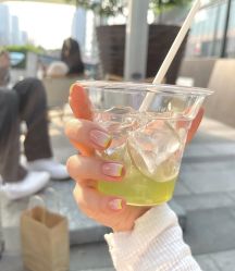 -CM.Nail美甲美睫