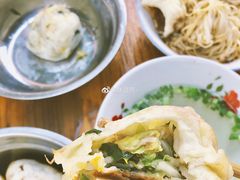 素菜煎包-依云煎包店
