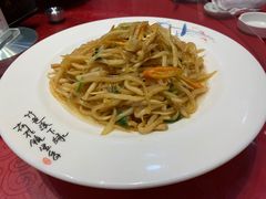 酸萝卜炒粉-韩记海鲜饺子(隆仁世家店)