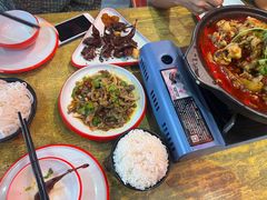 -老闵田螺馆·南昌特色小炒(梦时代店)