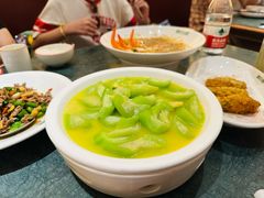 -新白鹿餐厅(湖滨银泰IN77C区店)
