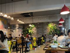 大堂-柳州人田螺鸭脚煲(农院路1店)