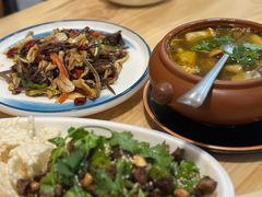 -小厨子私房菜·云南美食店