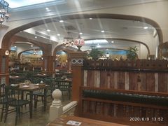 大堂-清真·玛丽亚新疆菜主题餐厅(浙江中路店)