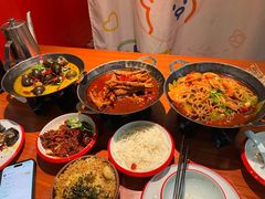 -老闵田螺馆·南昌市井菜·特色小吃(总店)