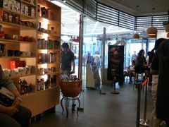 -星巴克(宝山万达店)