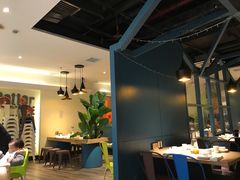 大堂-小鱼小牛·鱼牛干锅·脆鱼火锅(世欧广场店)