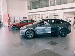 -TESLA 特斯拉(北京南四环中路特斯拉中心)