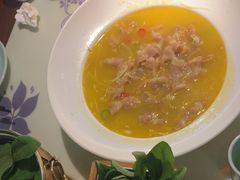 -卢大鲜鱼头捞饭(美利广场店)