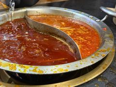 -沸炉重庆老火锅(军事博物馆店)