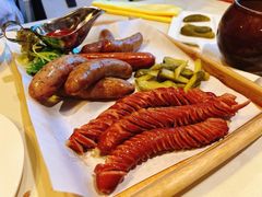 俄式香肠拼盘-老井俄式餐厅