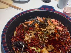 -何师傅美蛙鱼头(汉街店)