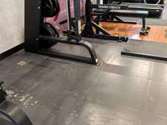 -思迈威健身(积玉桥万达店)