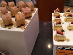 -咖啡苑自助餐厅·中国大饭店