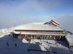 -峨嵋山金顶