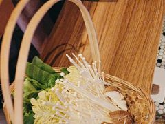 -同仁四季椰子鸡(海岸城天利店)