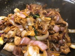 -胡须佬鸡煲四季火锅店(石厦西村直营店)