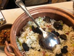 星云湖铜锅黑松露洋芋豆焖饭-泓0871臻选云南菜·味庄