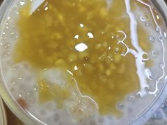 冬三宝-百花传统甜品店(原址店)