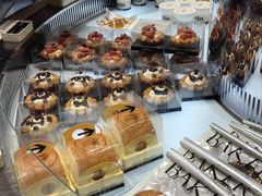 -HOT CRUSH趁热集合·现烤面包(环球港店)