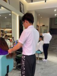 -尚艺美容美发