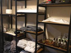 -泰·菩提树下[泰式按摩x精油SPAx肩颈头疗](新景店)