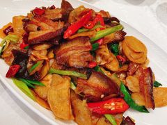 干土豆片炒腊肉-飞鹿餐饮·陕南菜(北关店)