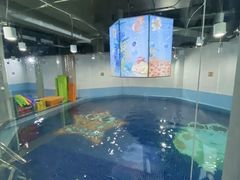 -蓝旗游泳·青训·亲子水域中心(方庄中心)