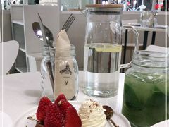 -娜娜家•Nana’s restaurant (爱琴海店)