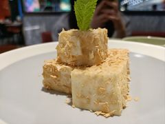 -蝴蝶里·粤菜·点心(龙湖杭州金沙天街店)