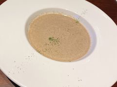 奶油蘑菇汤-Ambra Haus琥珀屋精酿餐厅(宝山店)