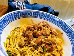 辣肉面-沪西老弄堂面馆(定西路店)