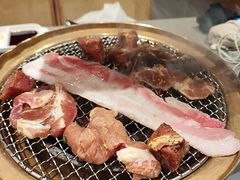 -山焱·炭火自助烤肉(周浦万达店)