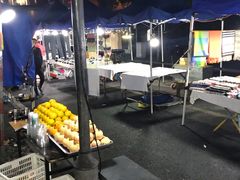 -吴山路夜市