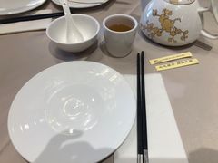 餐具摆设-乙龍天