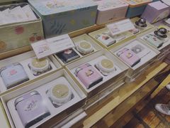 -猫的天空之城概念书店(杭州南宋御街店)