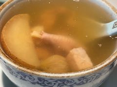 无花果雪梨炖猪肺汤-小荔园·粤菜小馆(美的悦然广场店)