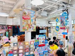 -猫的天空之城概念书店(杭州南宋御街店)