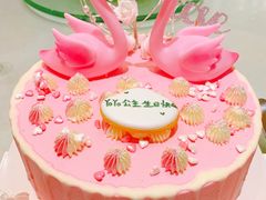 -半勺舒舒生日蛋糕店