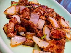 京葱爆猪肝-虎哥私房菜(馒头山店)