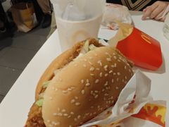 -麦当劳(宝山大厦店)