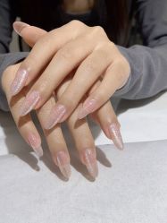 -艾珂·美甲美睫