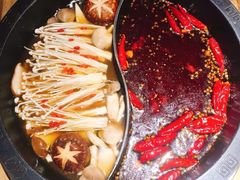 -销魂美蛙鱼头火锅(上海首店)