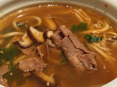 -萨拉伯尔(燕莎友谊商城店)