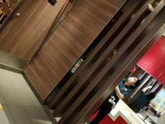-麦当劳(汉口火车站候车室店)